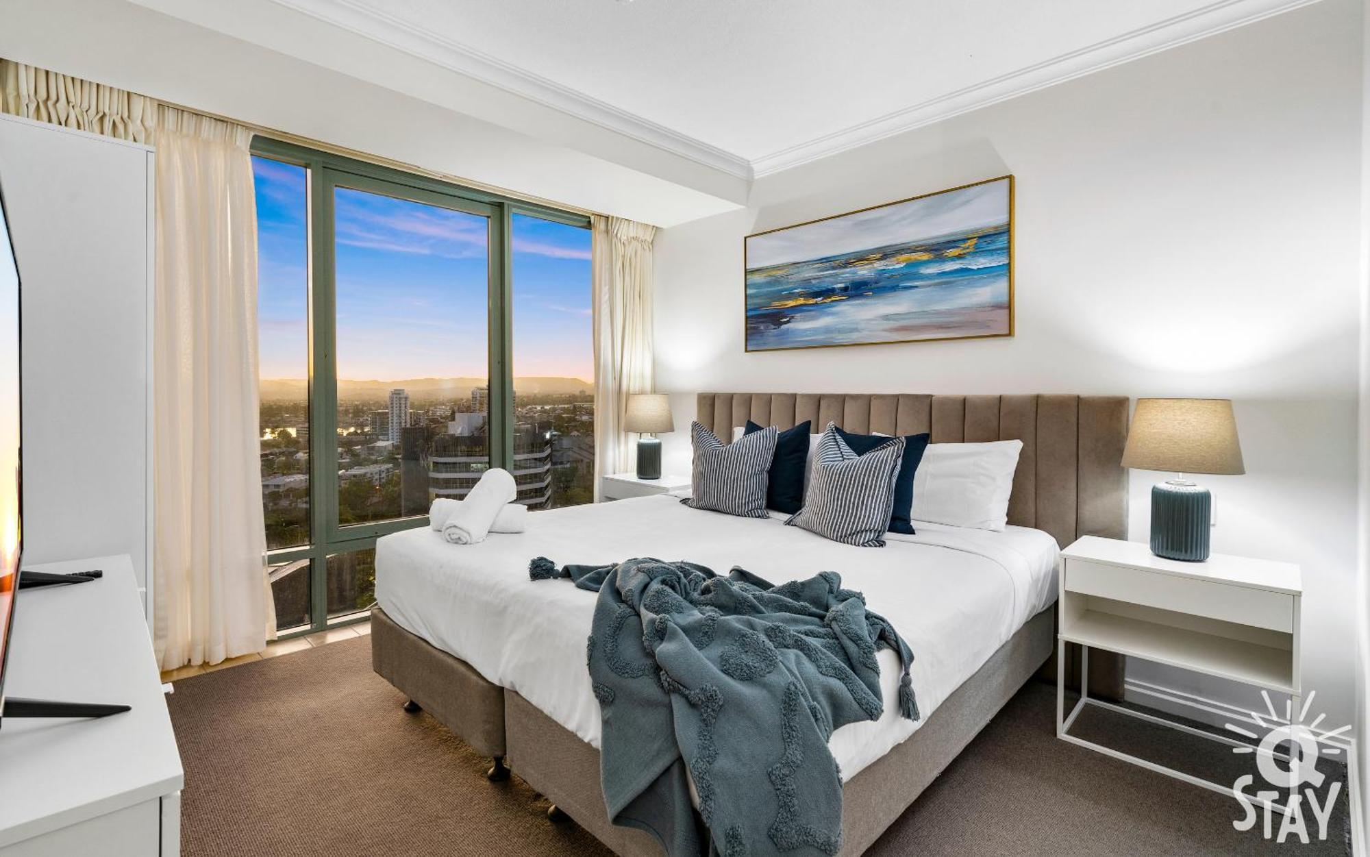 Legends Apartments - Qstay Gold Coast Exterior photo