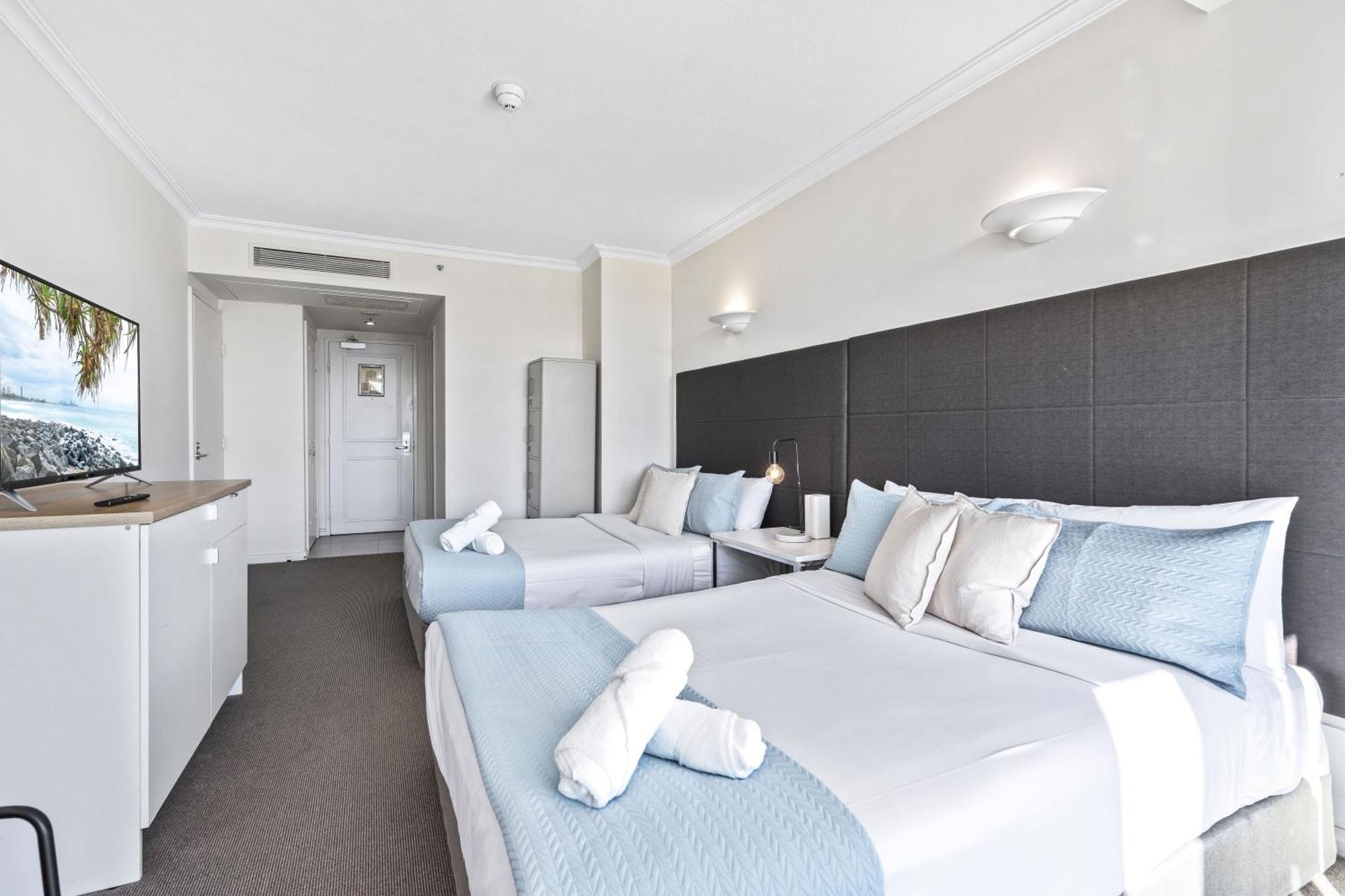 Legends Apartments - Qstay Gold Coast Exterior photo