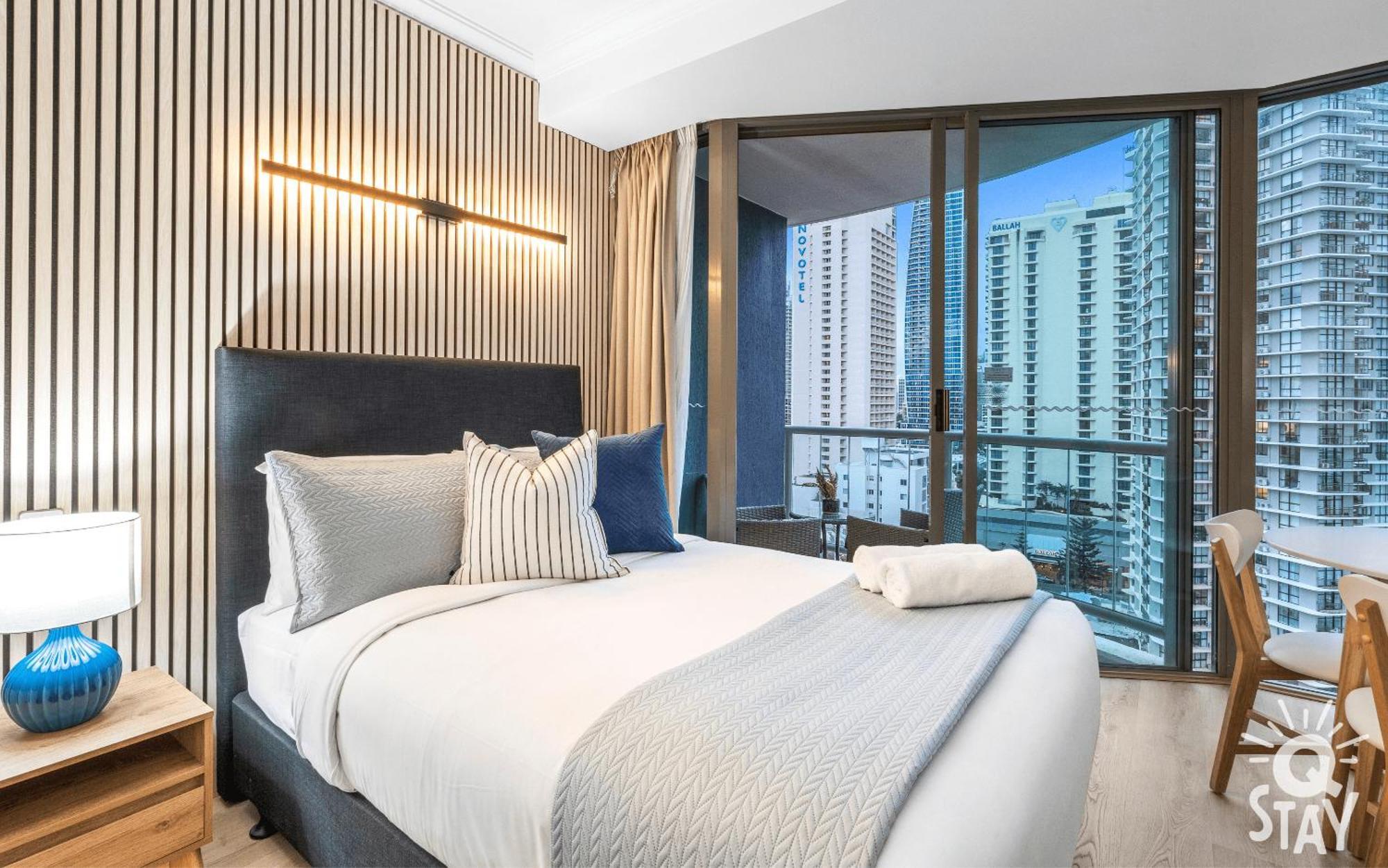 Legends Apartments - Qstay Gold Coast Exterior photo