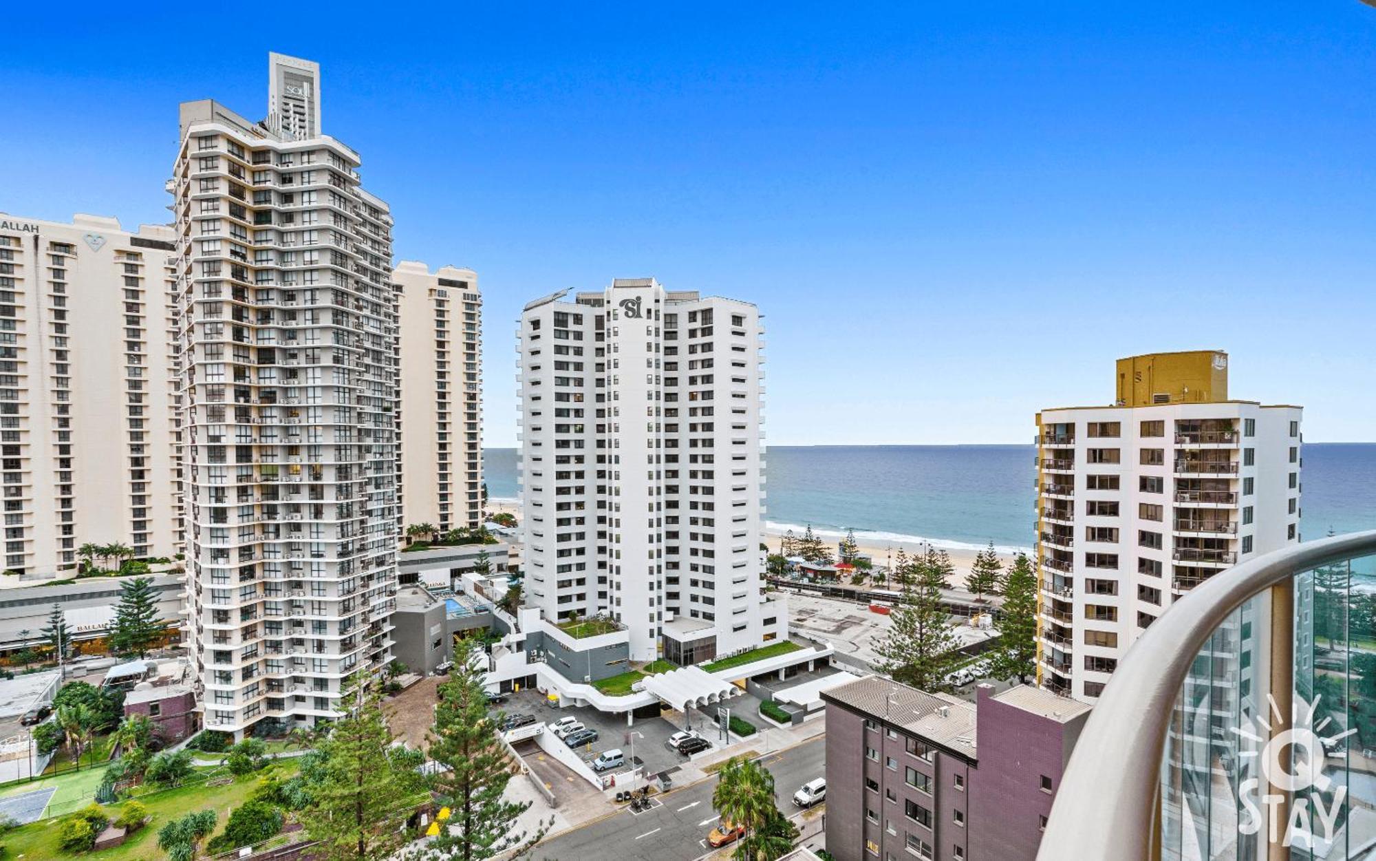Legends Apartments - Qstay Gold Coast Exterior photo