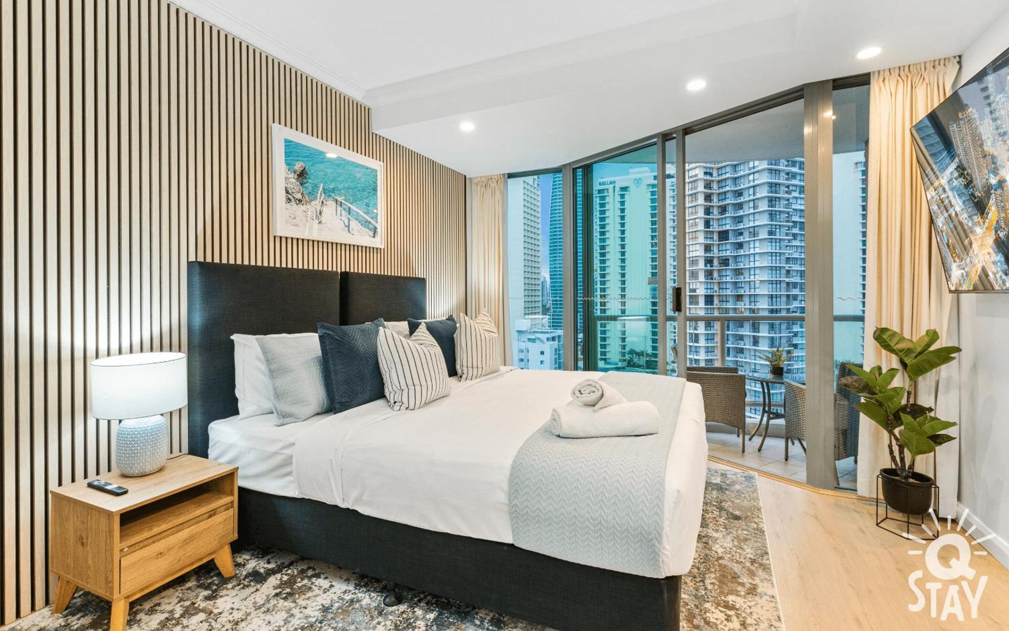 Legends Apartments - Qstay Gold Coast Exterior photo