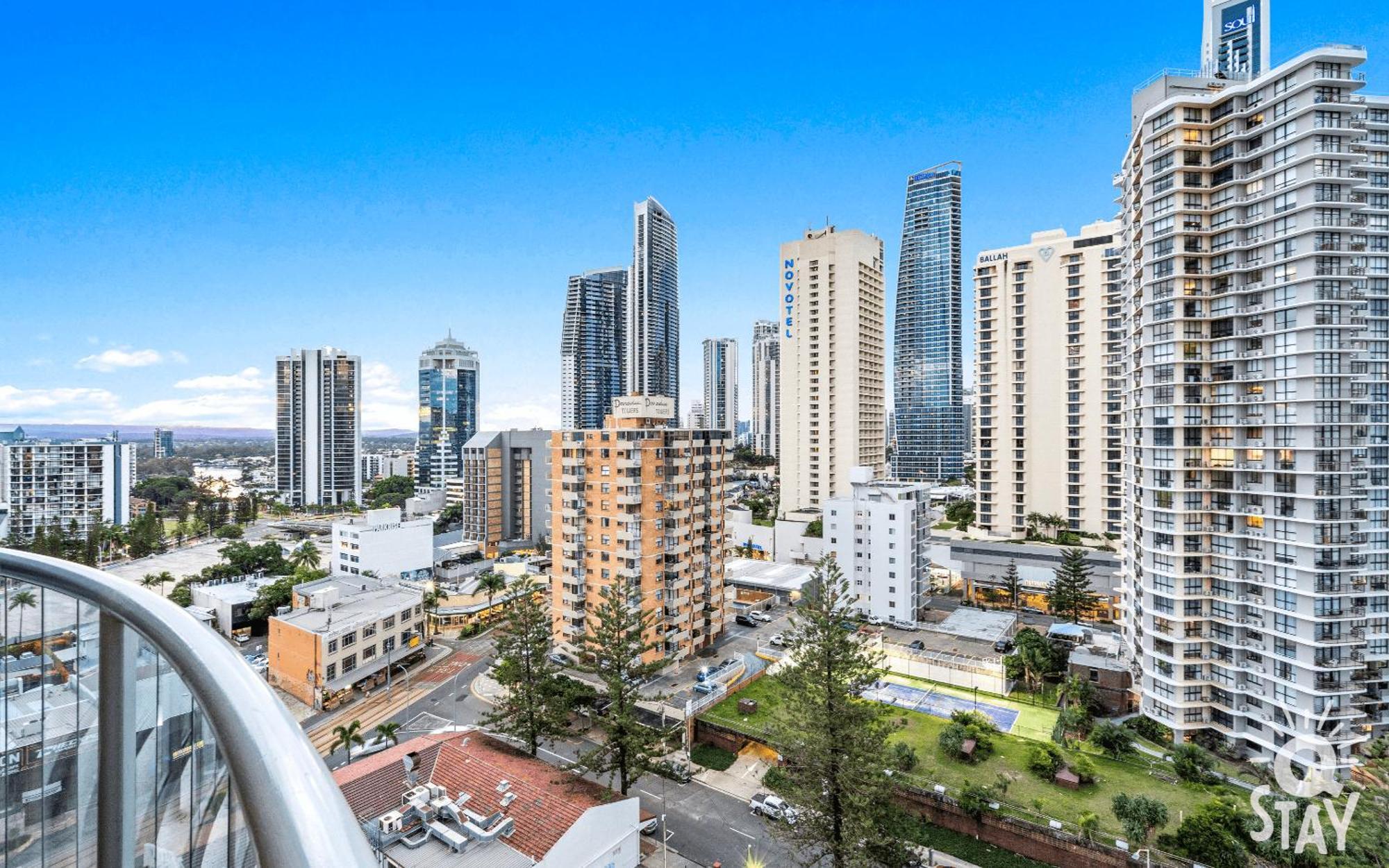 Legends Apartments - Qstay Gold Coast Exterior photo