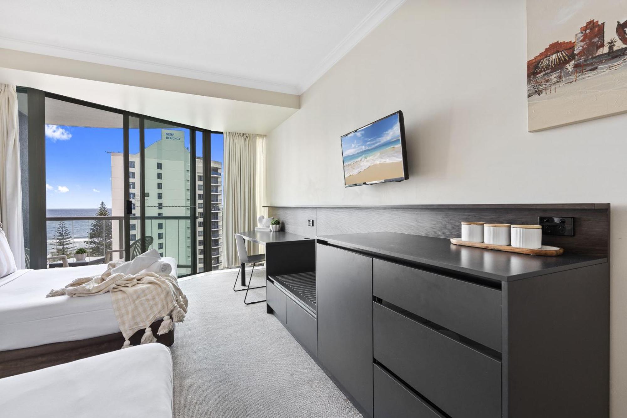 Legends Apartments - Qstay Gold Coast Exterior photo